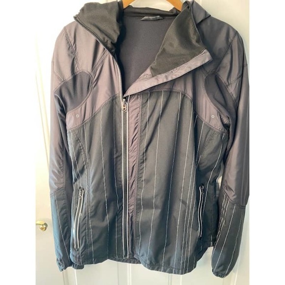 LULULEMON Size 6 Run Get up and glow black striped Jacket - Picture 7 of 10